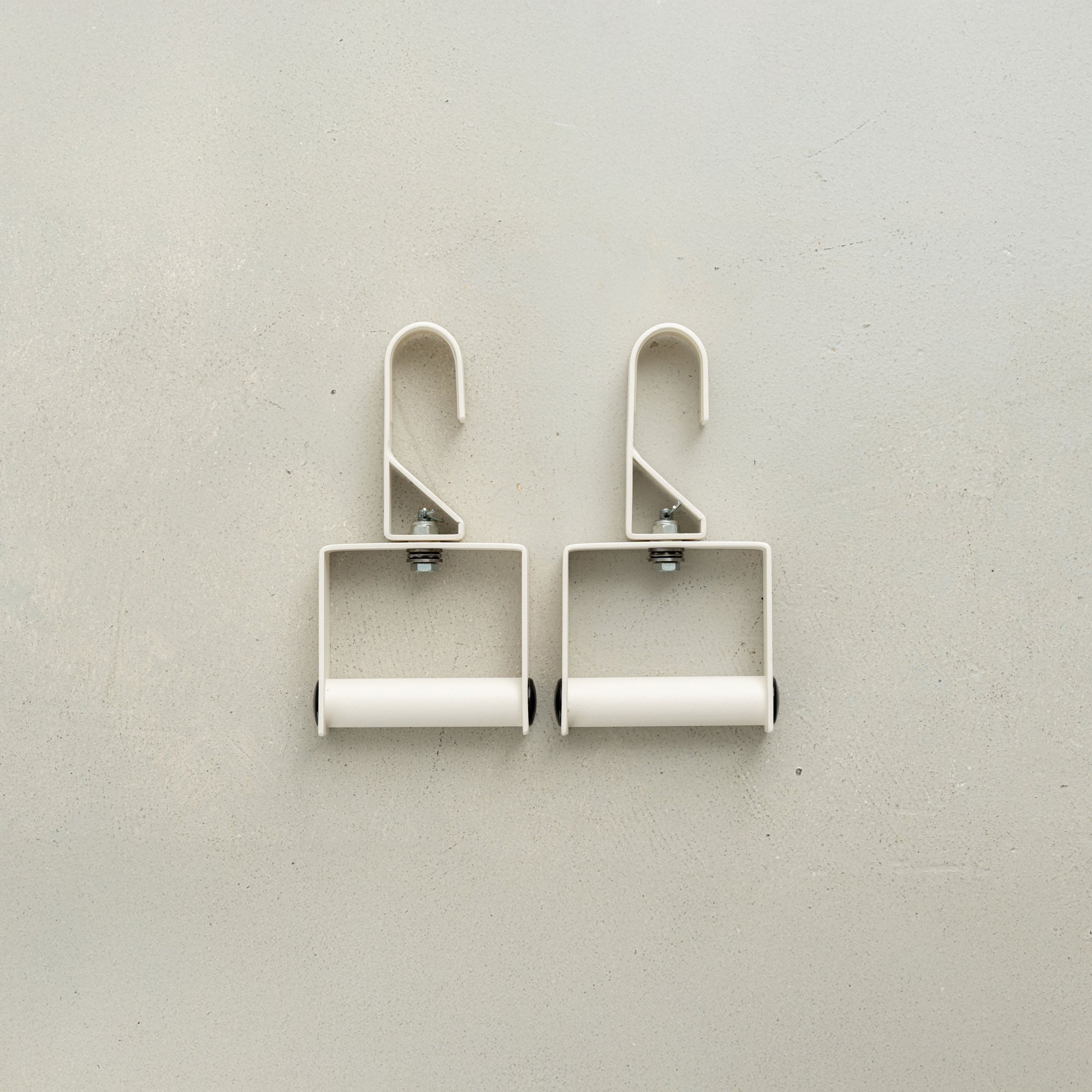 Roll Handle